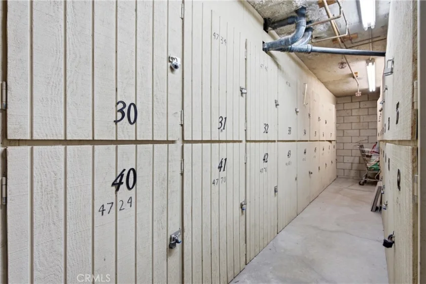 4722 Lakeview photo 9