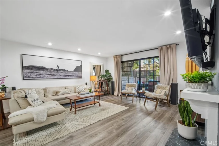 3685 S Bear Street #B photo 3