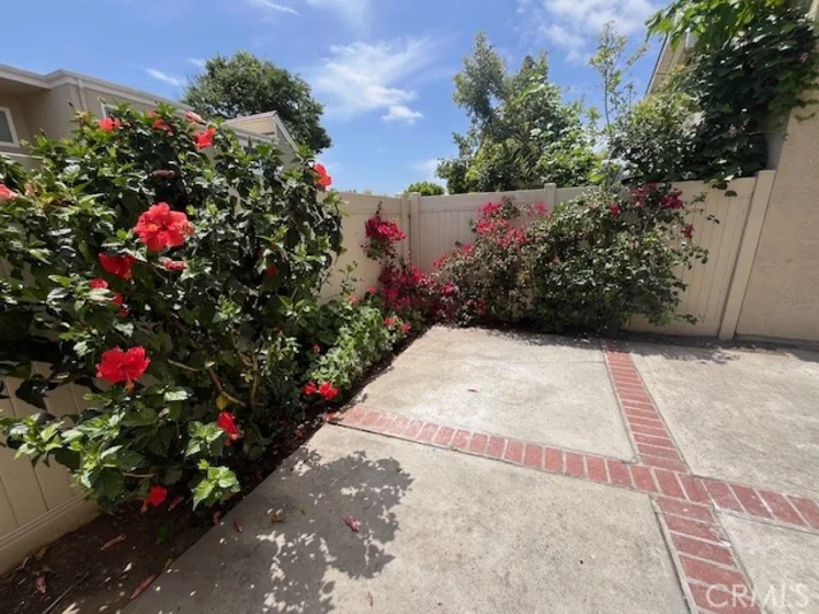 45 Golden Glen Street #75 photo 32