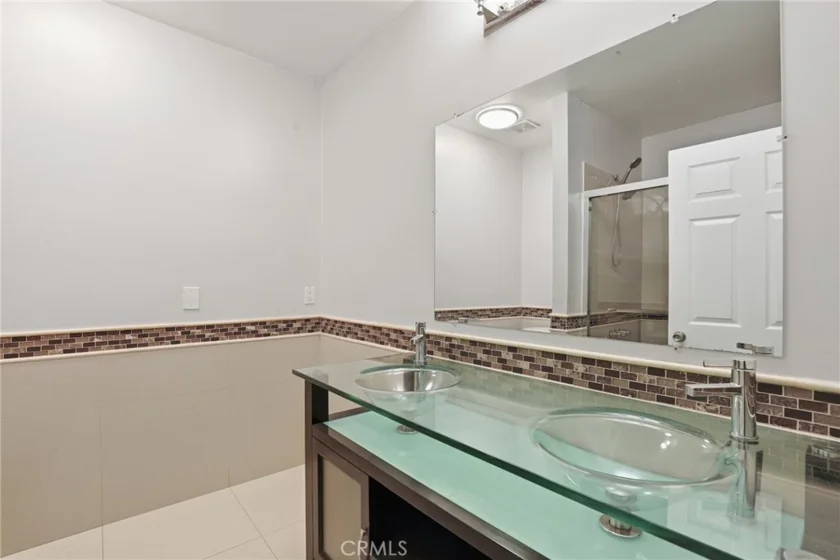 4189 Vineland Avenue #111 photo 15