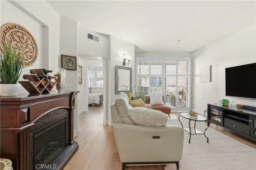 535 Magnolia #113 photo 5