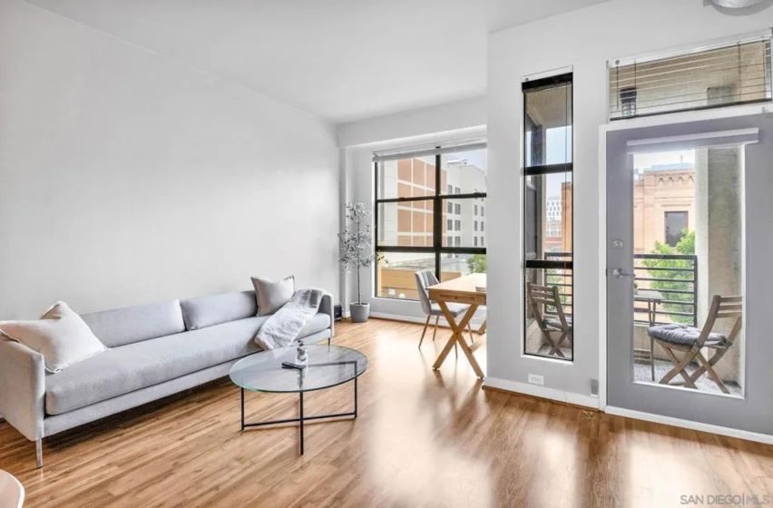 777 6th Avenue #317 photo 2