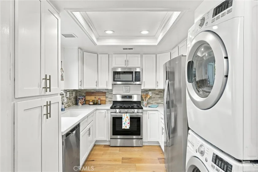 21143 River Glen photo 17