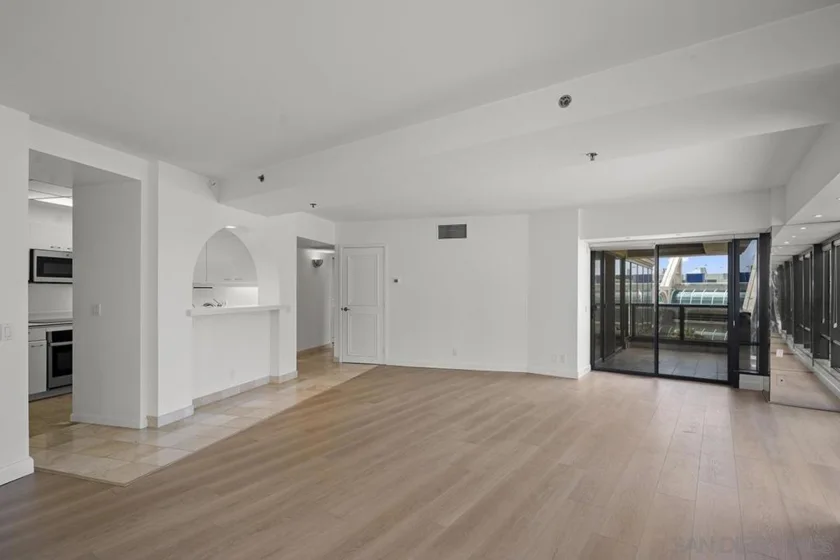 200 Harbor Drive #703 photo 4