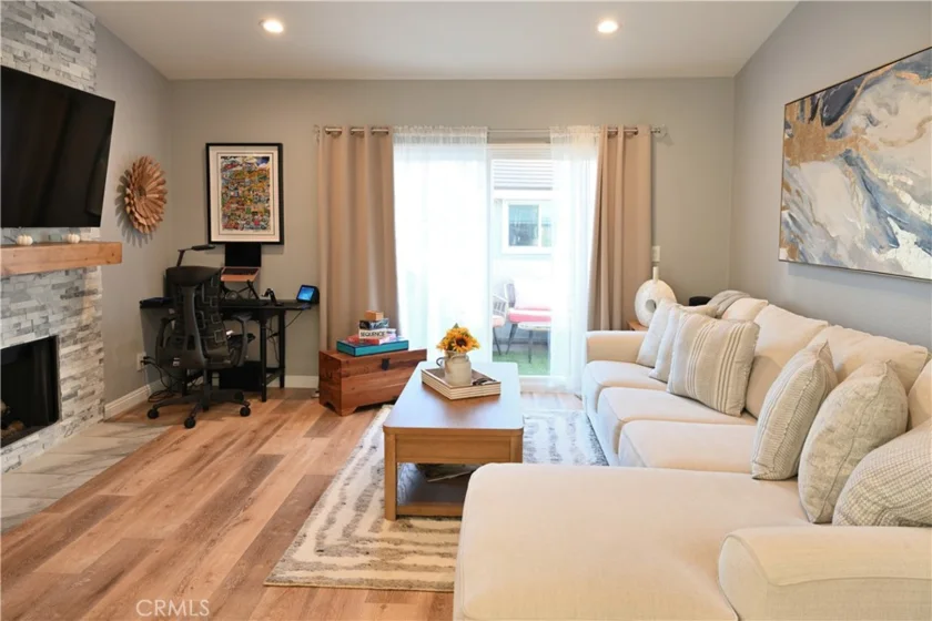72 Greenmoor #36 photo 23