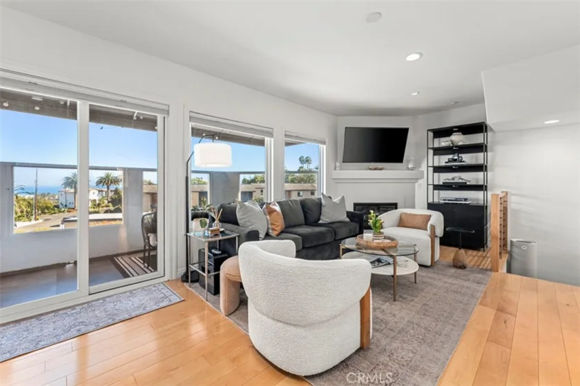 24386 Vista Point photo 6