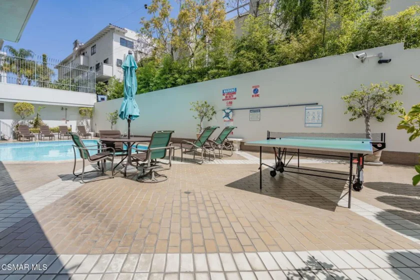 10660 Wilshire Boulevard #410 photo 73
