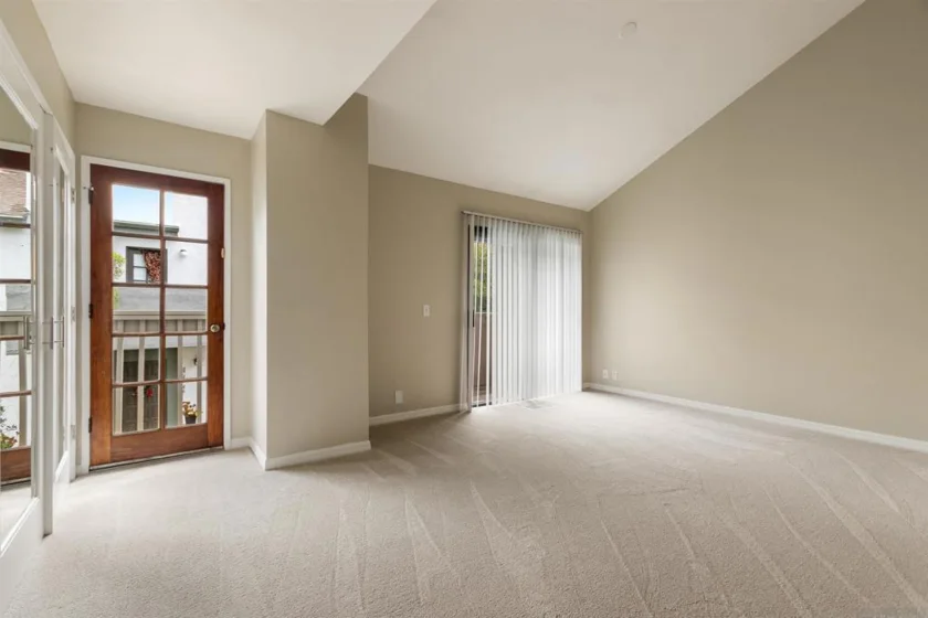 8746 Villa La Jolla Drive #51 photo 19