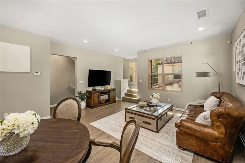 111 Tallowood photo 14
