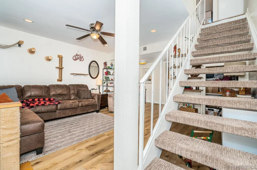 904 Amistad Court #C photo 11
