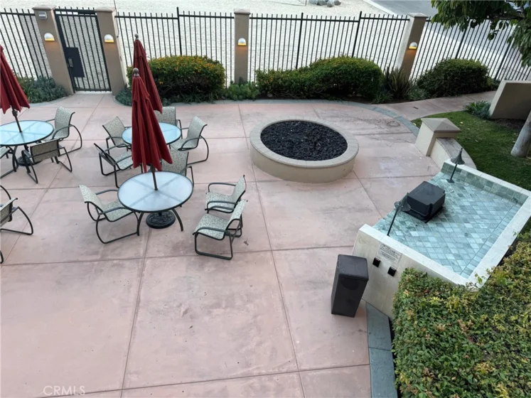 850 E Ocean Boulevard #B3 photo 9