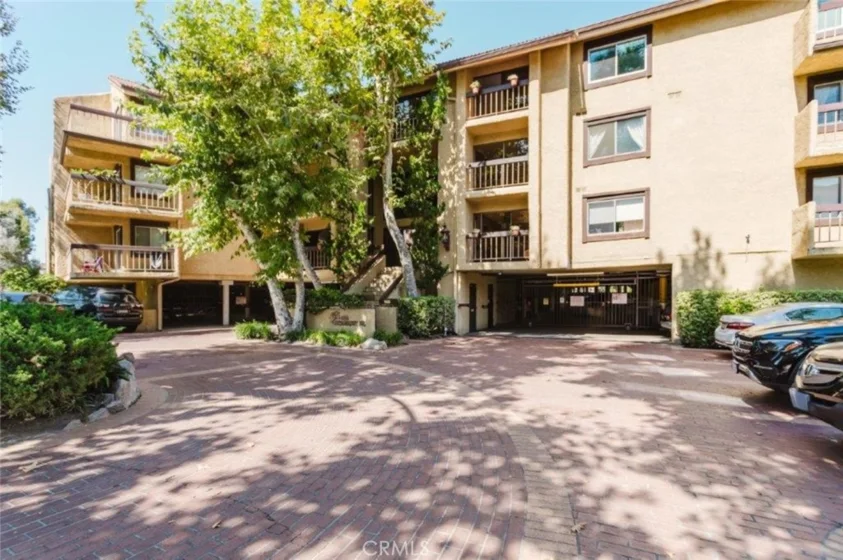 3481 Stancrest Drive #334 photo 1