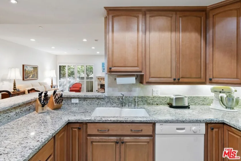 14630 Dickens Street #105 photo 17