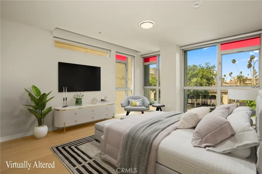 540 S Kenmore Avenue #203 photo 15
