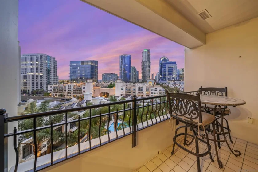 700 W Harbor Drive #805 photo 18