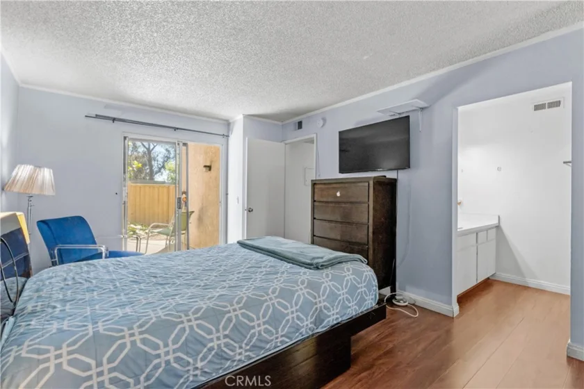 146 Echo #58 photo 25
