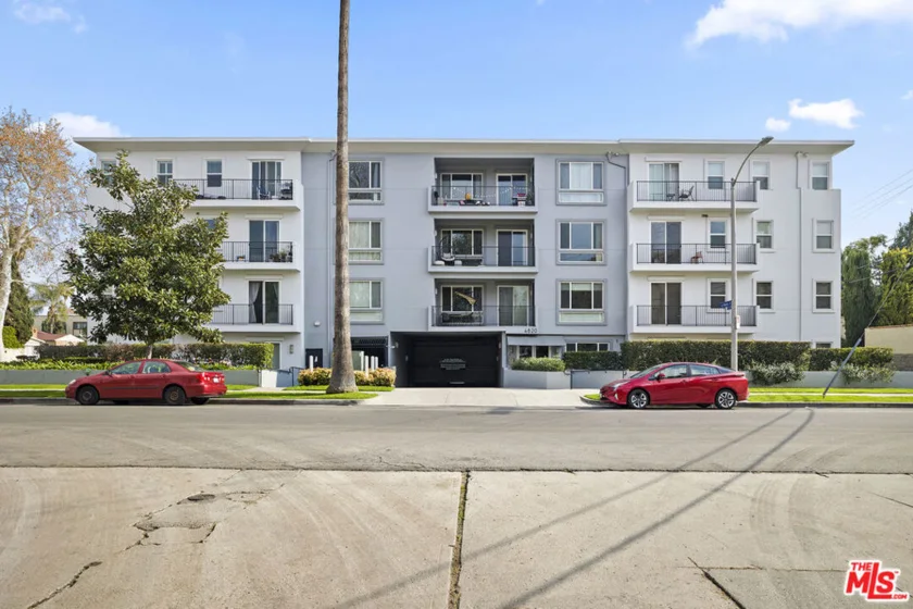 4820 Bellflower Avenue #411 photo 1