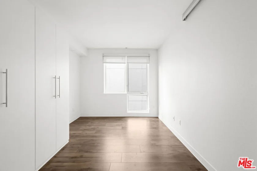1234 Wilshire Boulevard #422 photo 8