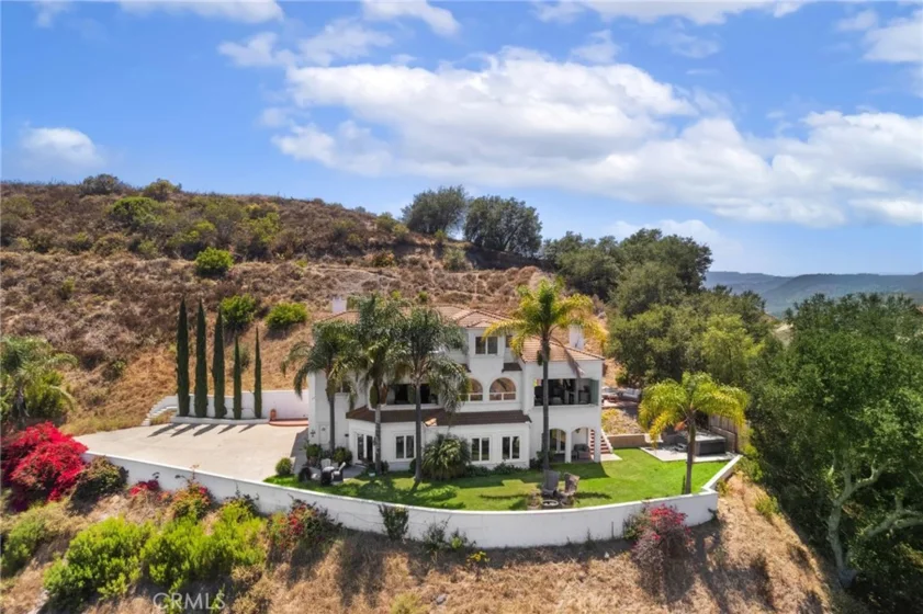 25757 Avenida Del Oro photo 1