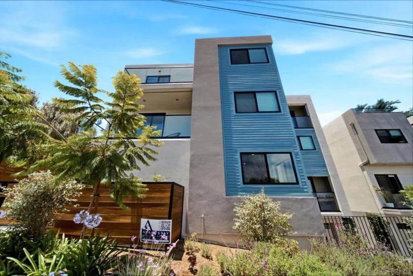 2126 San Clemente Street photo 35
