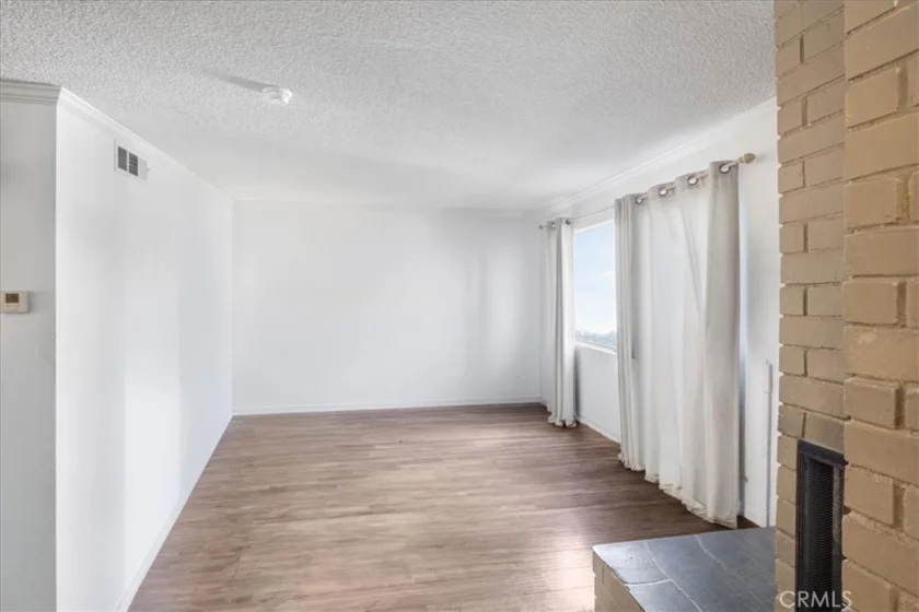 1310 N Placentia photo 16