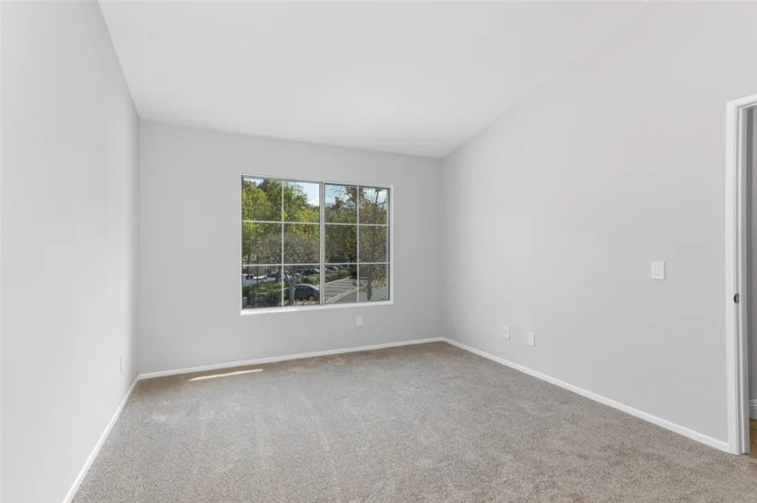 16 Chaumont Circle photo 24