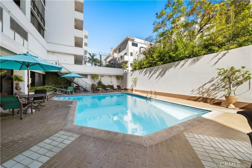 10660 Wilshire Boulevard #302 photo 35