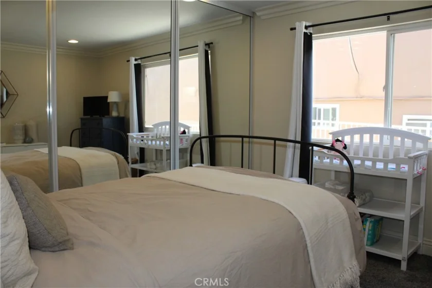 1720 Newport Avenue #5 photo 8