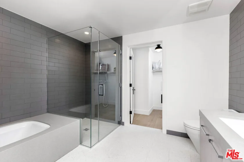 10777 Wilshire Boulevard #603 photo 7
