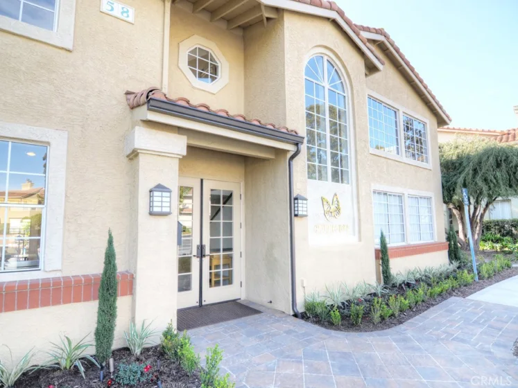 18 Corniche Drive #H photo 39