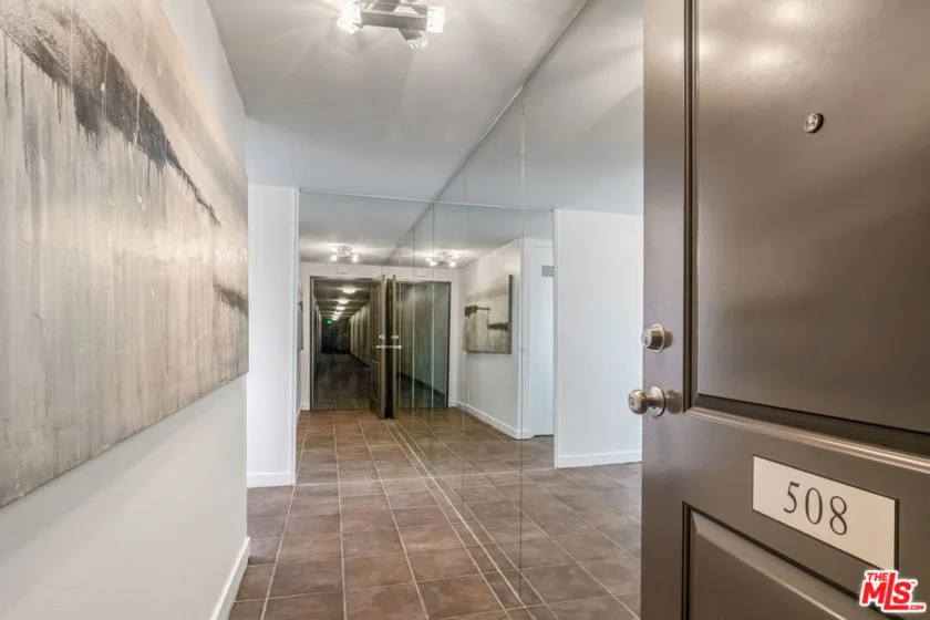 1155 N La Cienega Boulevard #508 photo 25
