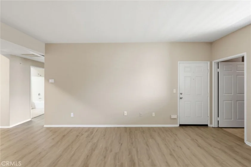 41410 Juniper photo 5