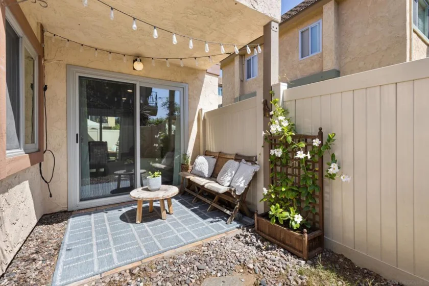 7887 Nightingale Way photo 4