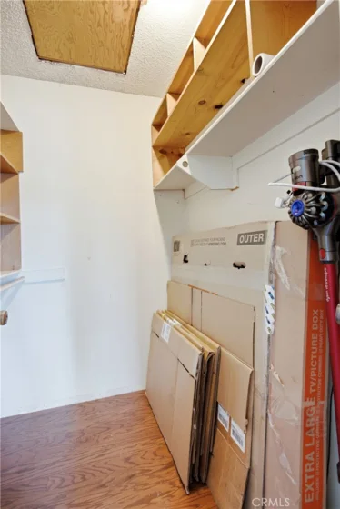 384 Redondo #401 photo 18