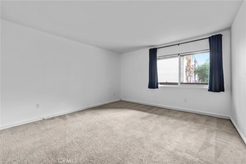 5334 Lindley Avenue #219 photo 21