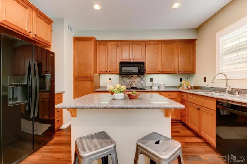 2591 Escala Circle photo 1