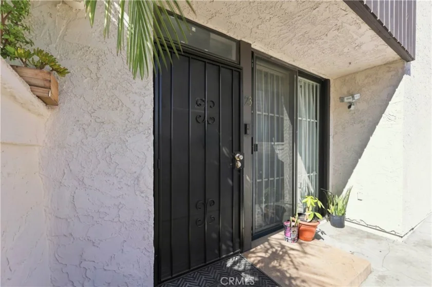 9625 Sylmar Avenue #23 photo 34