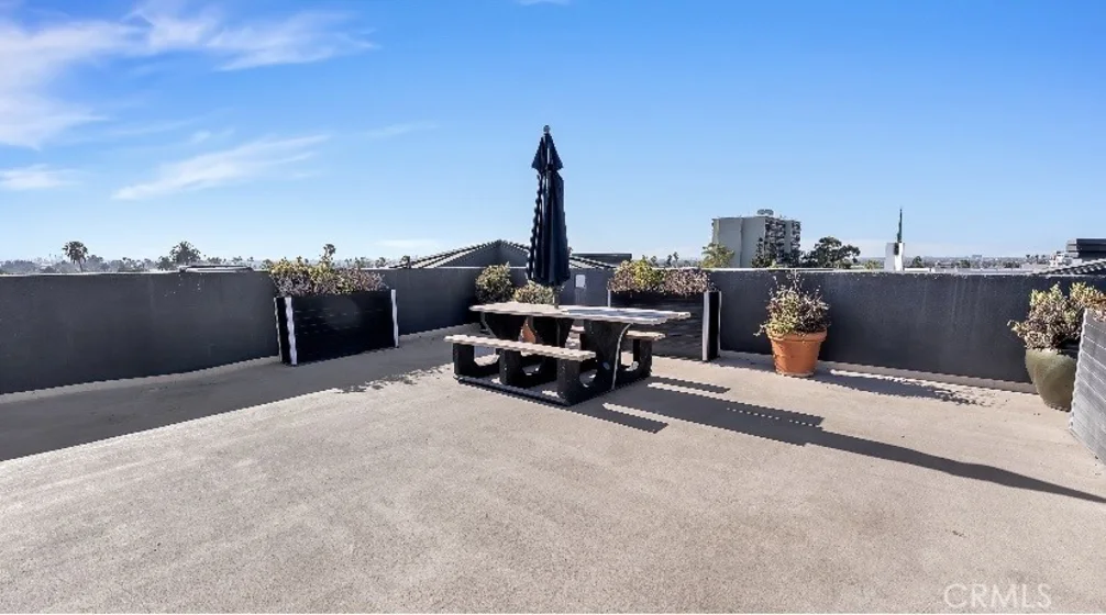 838 Pine Avenue #409 photo 31