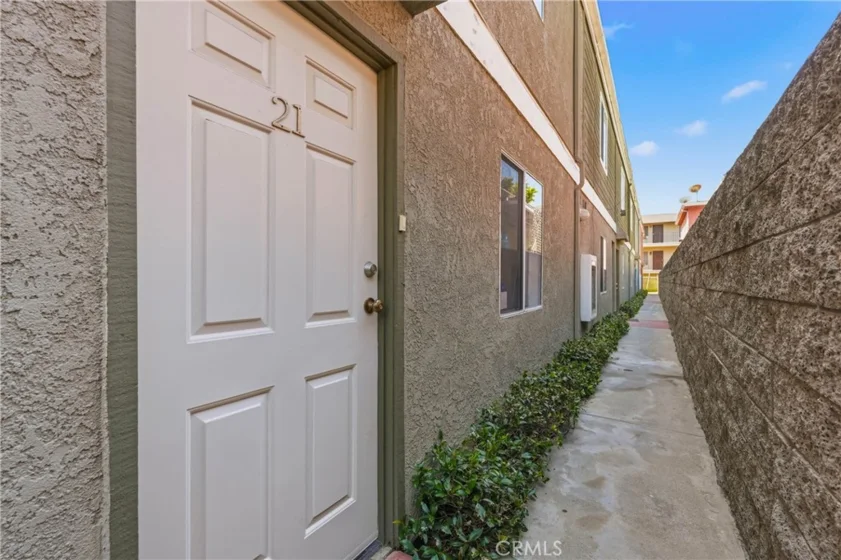 324 E Plymouth Street #21 photo 4