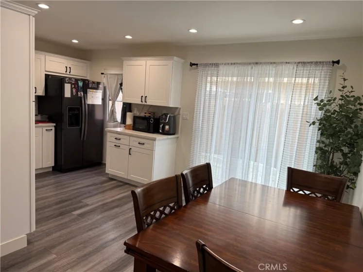 17111 Roscoe Boulevard #15 photo 6