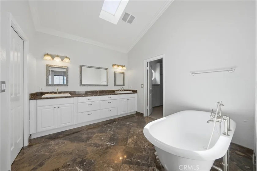 20655 Paseo Montana photo 40