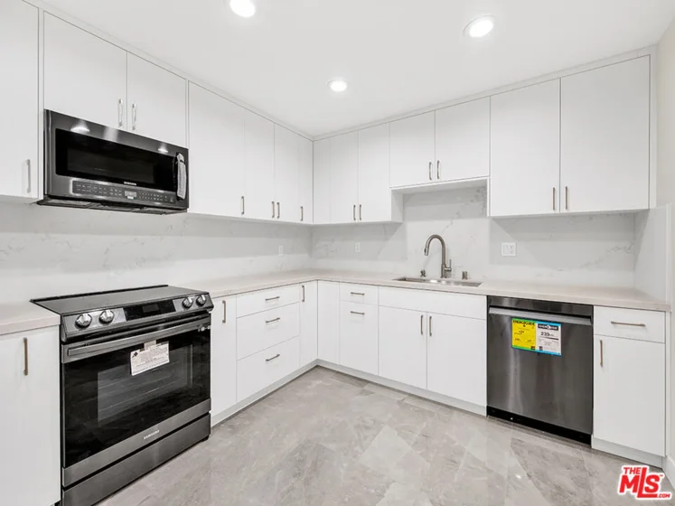 1325 Valley View Road #201 photo 10