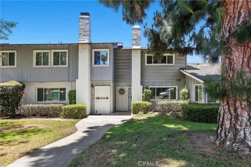 1227 Cameo Lane photo 3