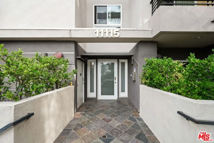 11115 Acama Street #104 photo 38
