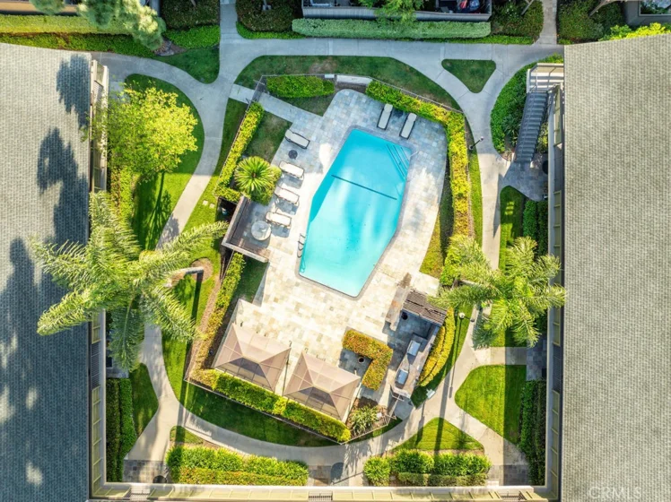 1430 W Lambert Road #407 photo 1