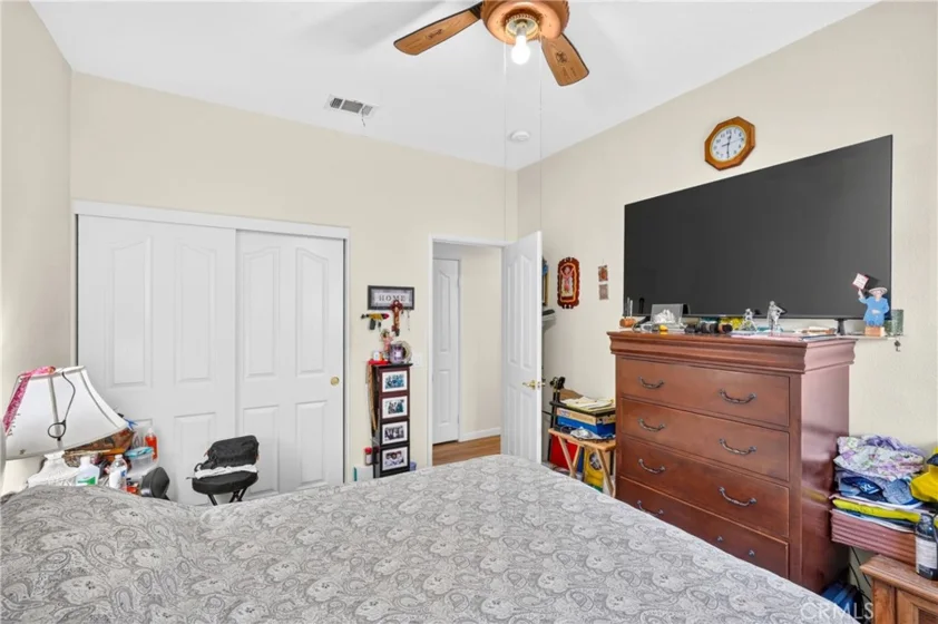 28209 Basswood photo 24