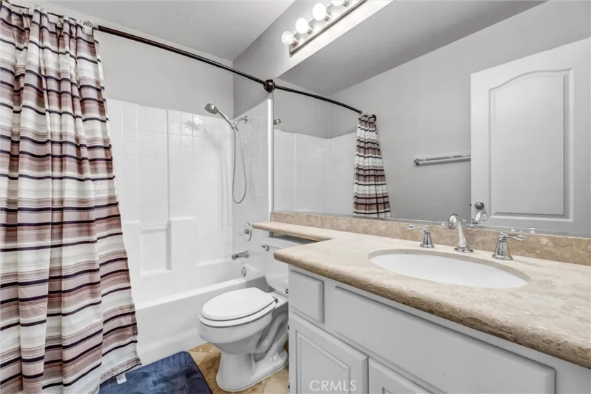 147 Mira Mesa photo 24