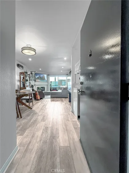 5530 Owensmouth Avenue #115 photo 3