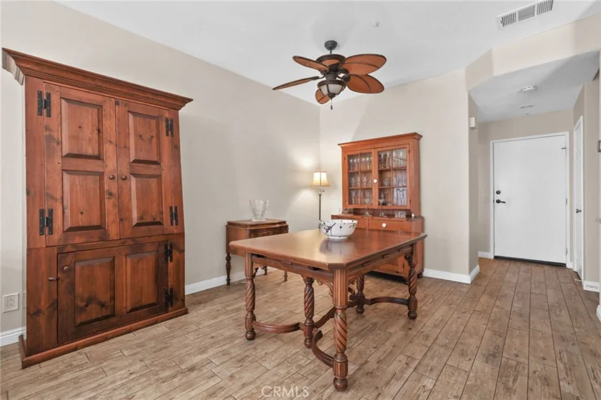 8 Veneto Lane photo 34