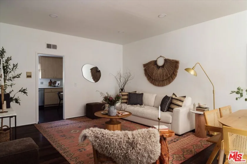 822 Victor Avenue #4 photo 32